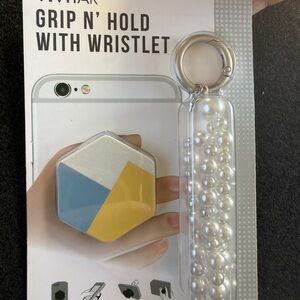 Grip N' Hold Phone Grip with Wristlet - Pearl Wristlet, Geometric Grip